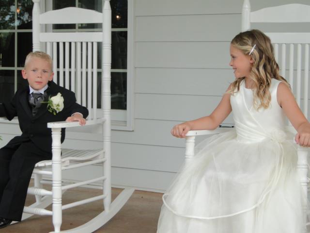 198301_407496222621939_1160345781_n