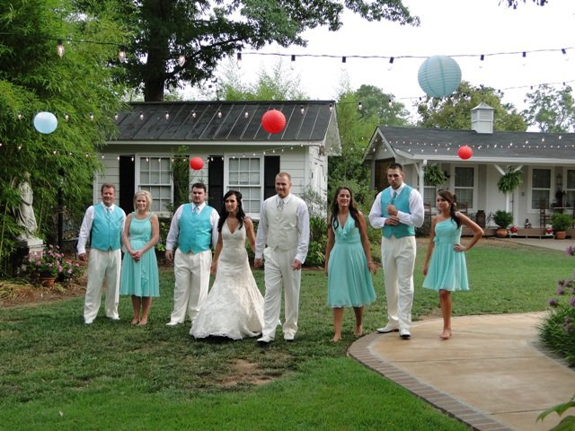 283562_235100476528182_7822961_n