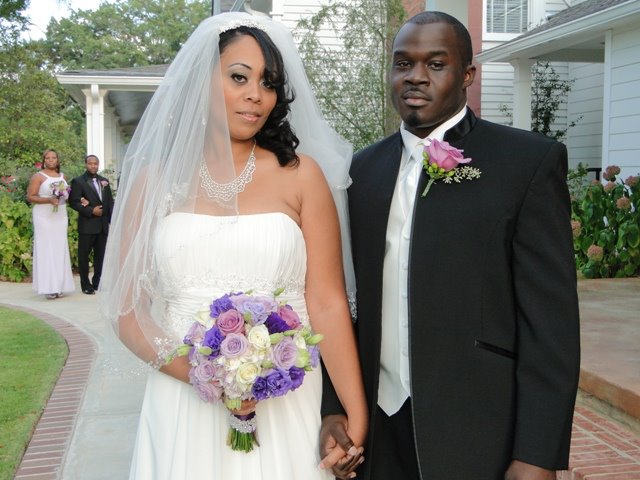 297303_258347040870192_1598370412_n