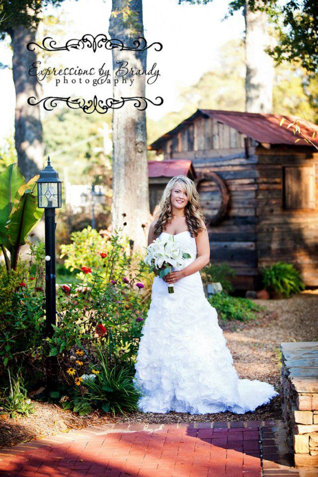 424293_259332827480815_2015417418_n