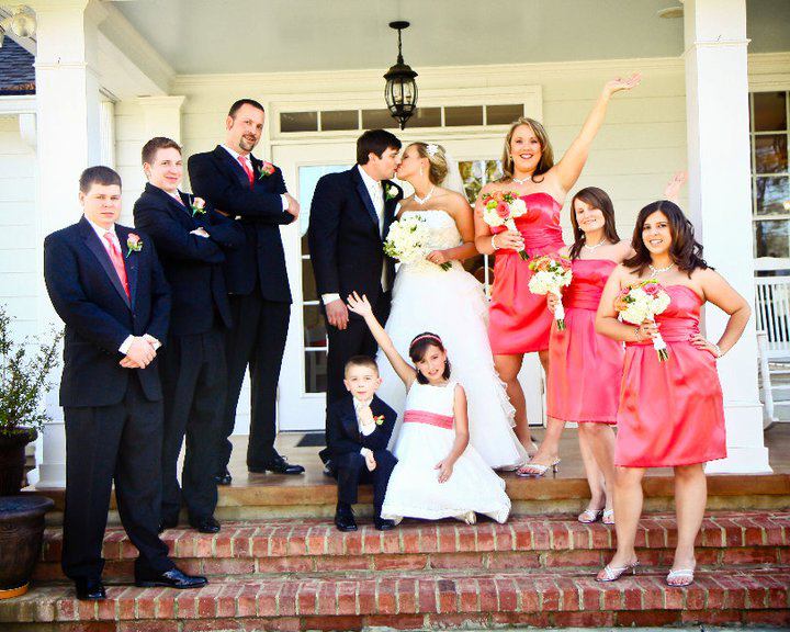 432083_259333864147378_366654584_n